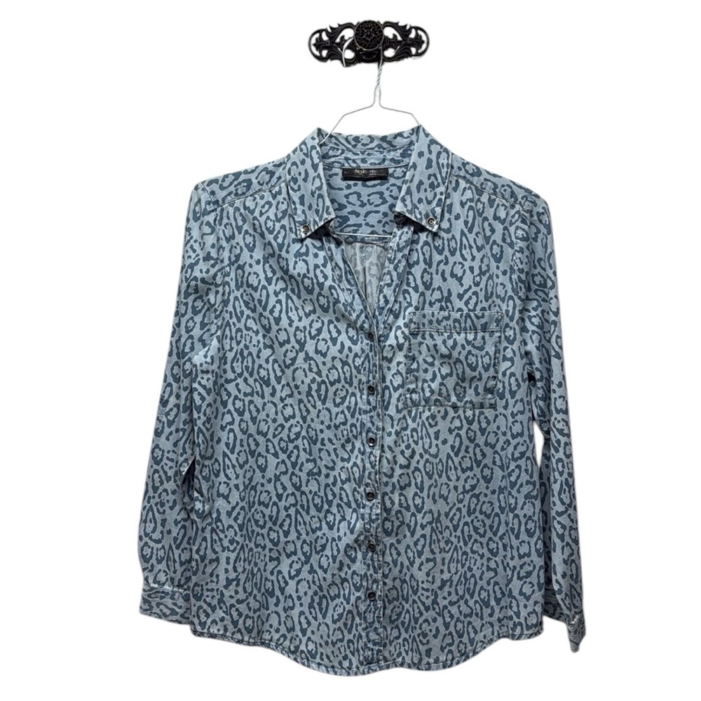 Style&Co blue animal print chambray button down shirts size medium petite